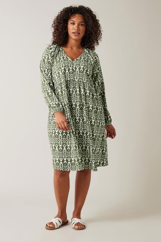 Plus Size  EVANS Curve Olive Green Ikat Print Crinkle Midi Dress