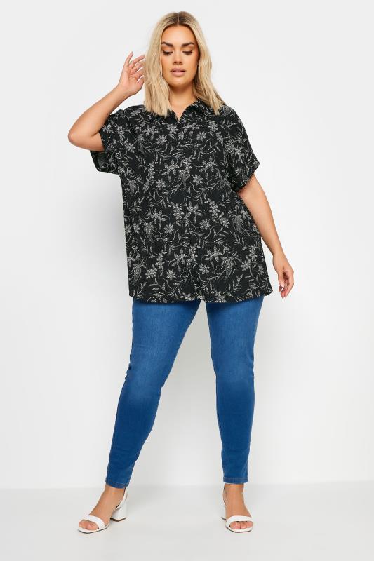 YOURS Plus Size Black Leaf Print Short Sleeve Shirt | Yours Clothing 2