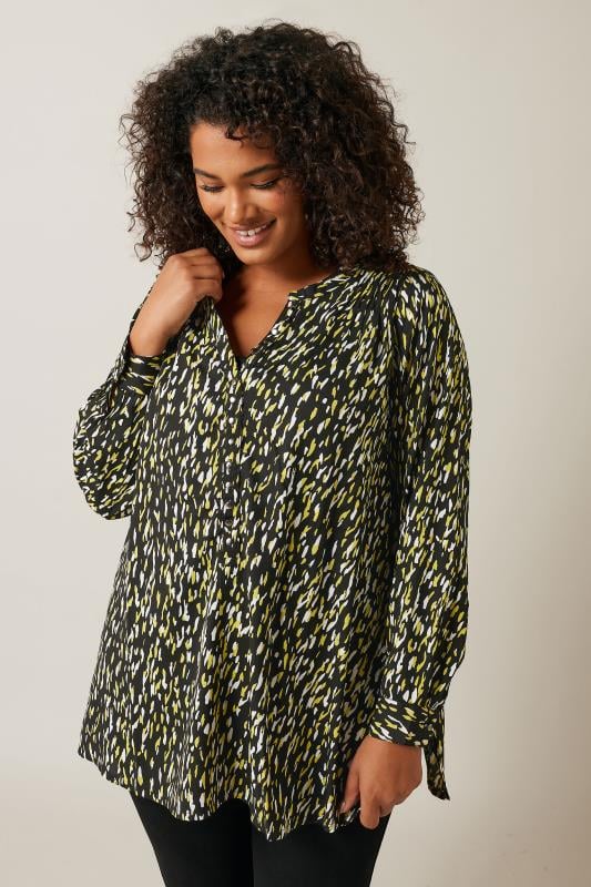 Plus Size  EVANS Curve Black Abstract Print Notch Neck Blouse