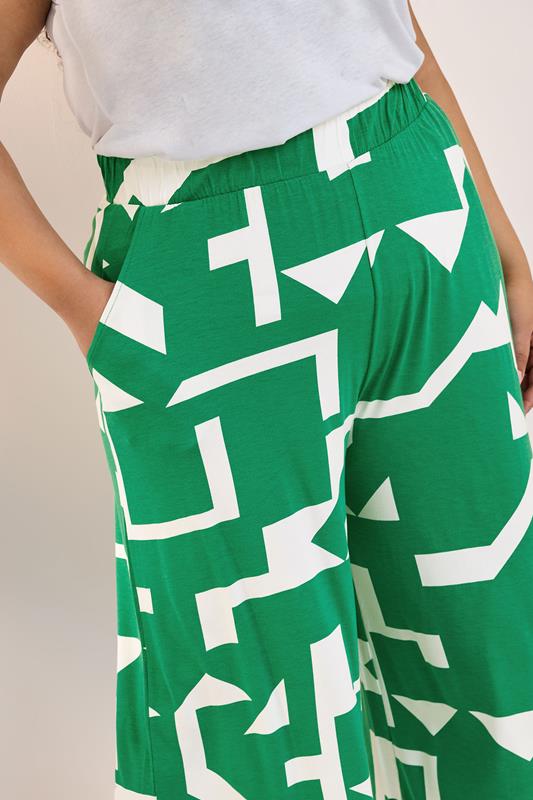 YOURS Plus Size Green Abstract Print Cropped Wide Leg Trousers | Yours Clothing 4