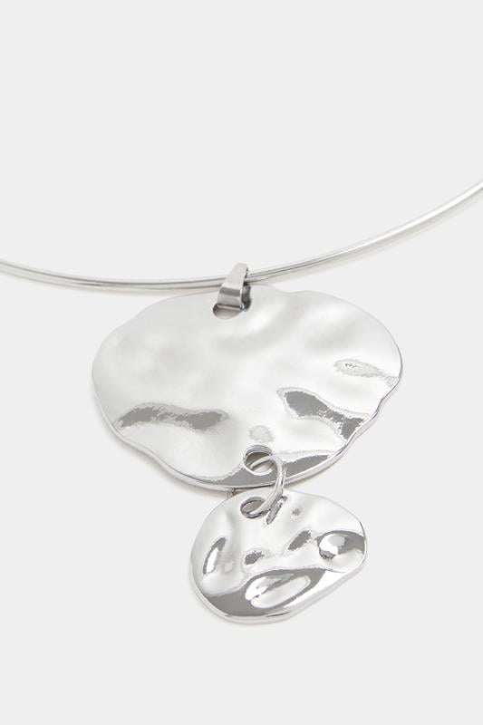 Silver Tone Circle Pendant Collar Necklace | Yours Clothing 2