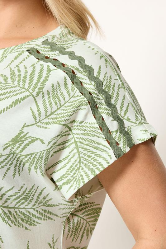YOURS Plus Size Green Palm Tree Trim Detail T-Shirt | Yours Clothing 5