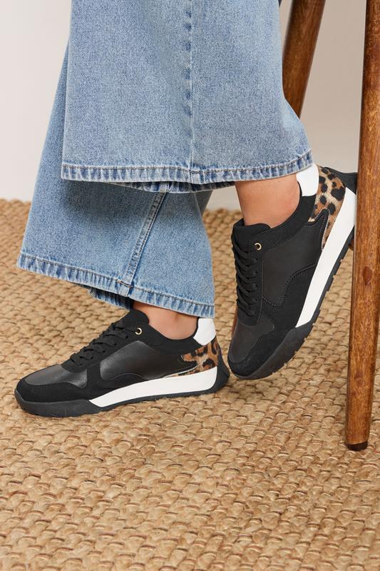  Yours Black Leopard Print Panelled Runner Trainers In Extra Wide EEE Fit