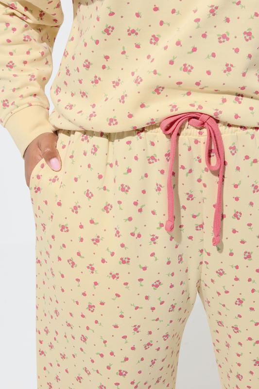 LIMITED COLLECTION Plus Size Yellow Ditsy Floral Straight Leg Joggers | Yours Clothing 4