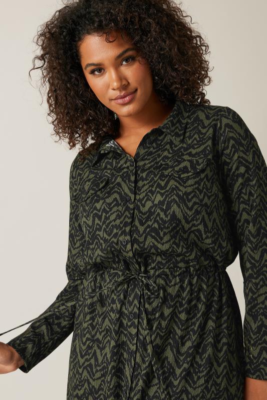 EVANS Plus Size Khaki Green Abstract Print Crepe Midi Dress | Evans 4