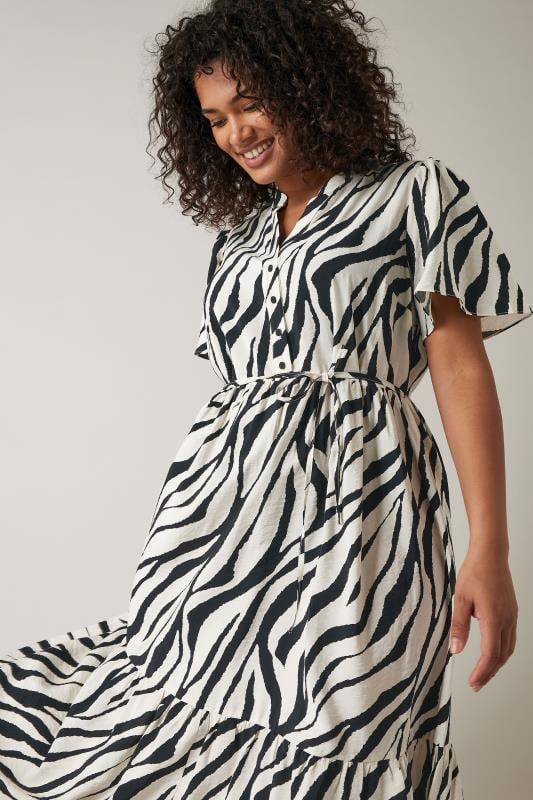 EVANS Plus Size Black & White Zebra Markings Midi Shirt Dress | Evans  1
