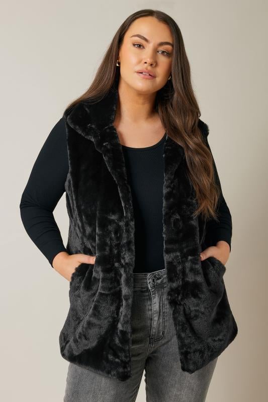 Evans Black Faux Fur Gilet Evans