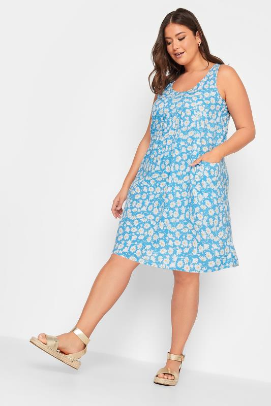 YOURS Plus Size Curve Light Blue Daisy Print Pocket Smock Dress | Yours Clothing  2