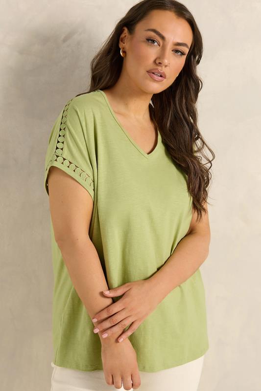  EVANS Curve Chartreuse Crochet Trim Cotton V Neck T-Shirt