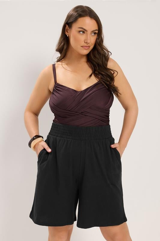 YOURS Plus Size Black Shirred Shorts | Yours Clothing 1