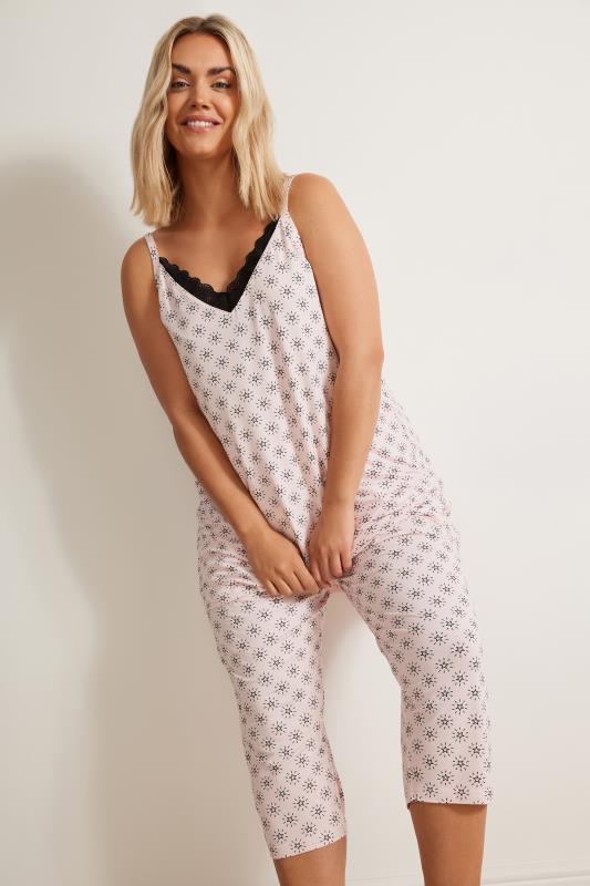 YOURS Plus Size Pink Star Print Pyjama Set | Yours Clothing 1