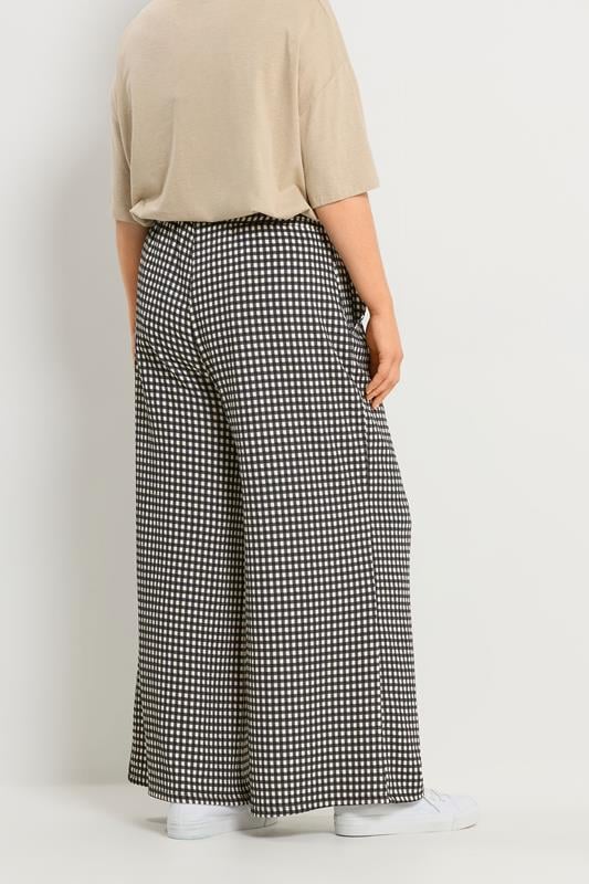 YOURS Plus Size Black Gingham Wide Leg Trousers | Yours Clothing 2