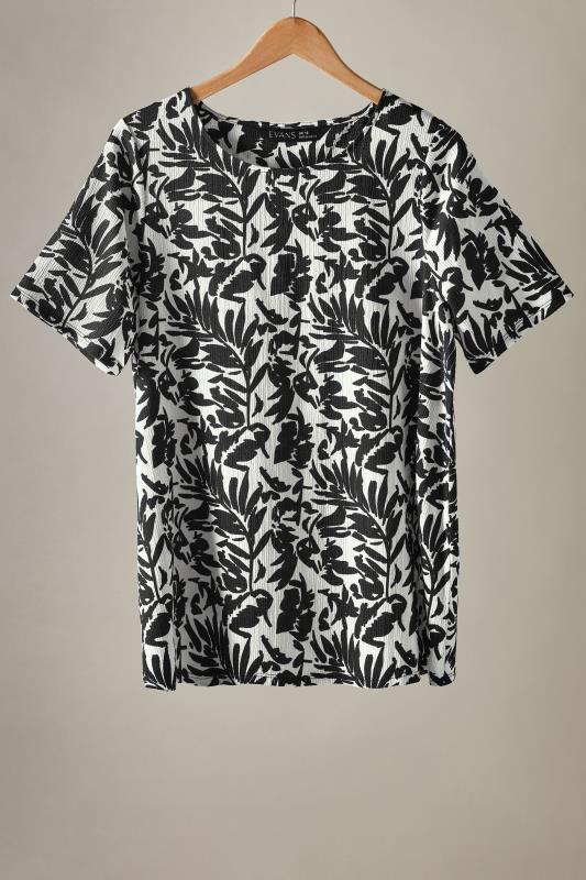 EVANS Plus Size Black Floral Print Crinkle Top | Evans  5