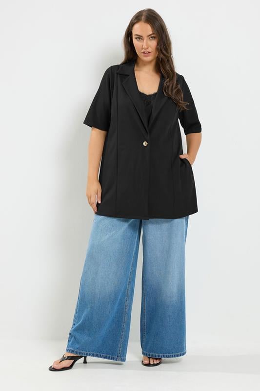YOURS Plus Size Black Short Sleeve Blazer | Yours Clothing 1
