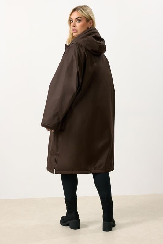 YOURS Plus Size Chocolate Brown Waterproof Fleece Lined Changing Robe | Yours Clothing 2