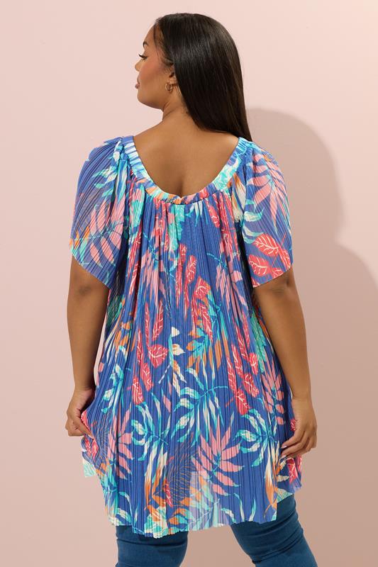 YOURS Plus Size Blue Leaf Print Pleated Mesh Top | Yours Clothing 2