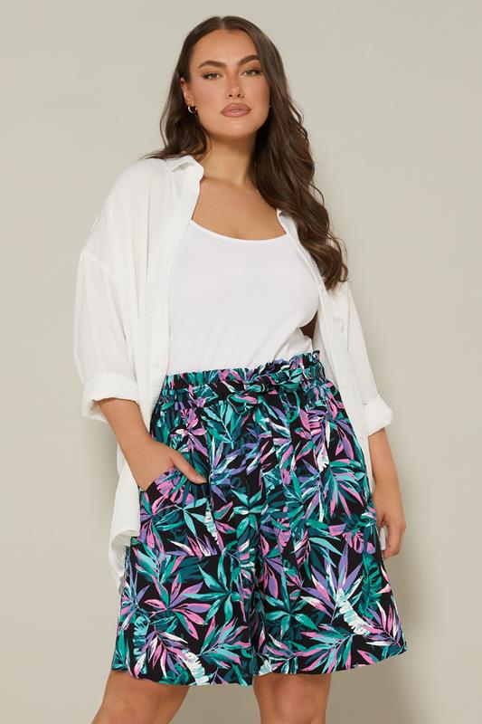 YOURS Plus Size Black Tropical Leaf Paperbag Shorts | Yours Clothing 1