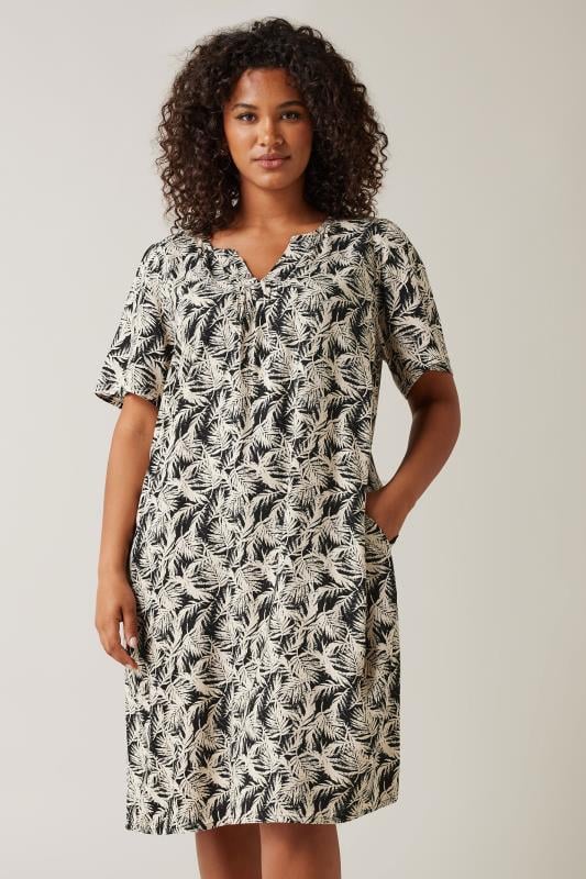 Plus Size  EVANS Curve Black Tropical Print Linen Dress