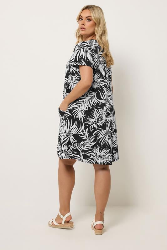 YOURS Plus Size Black Jacquard Print Dress | Yours Clothing 2