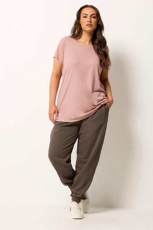 YOURS Plus Size Brown Sweatshirt Jogger & T-Shirt Set | Yours Clothing 2