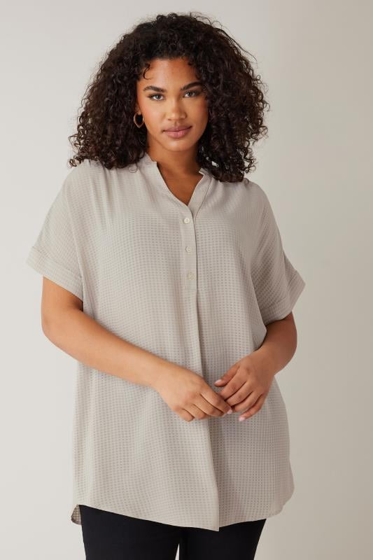 EVANS Plus Size Grey Woven Check Blouse | Evans  1