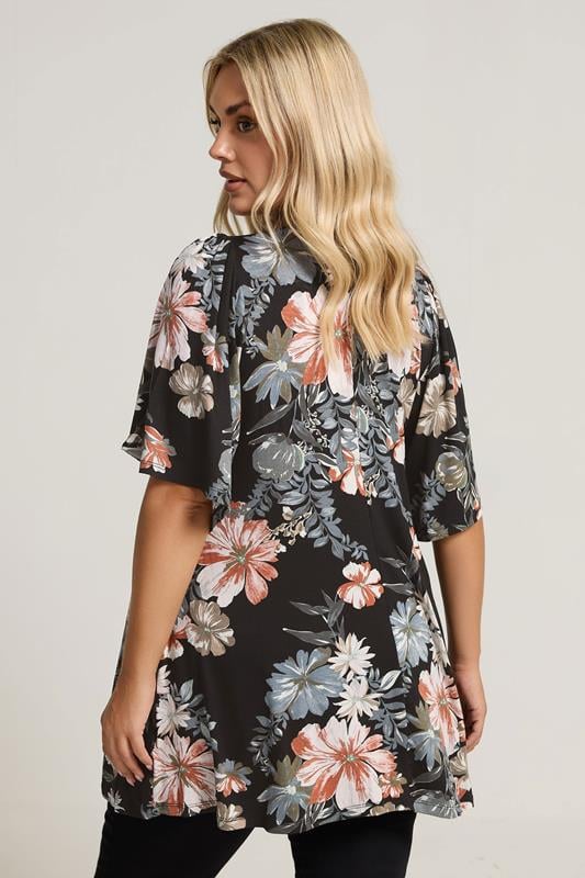 YOURS Plus Size Black Floral Print Pleat Front Top | Yours Clothing 2