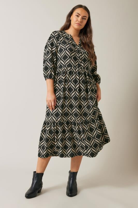 Plus Size  EVANS Curve Black Geometric Print Midi Dress