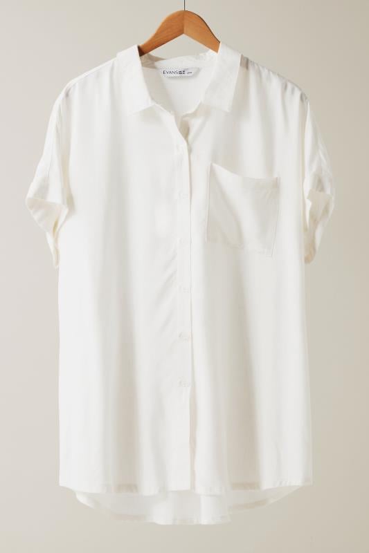EVANS Plus Size White Dipped Hem Shirt | Evans  5