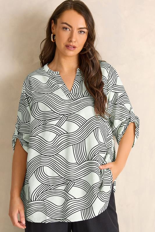  EVANS Curve White & Black Linear Print Blouse