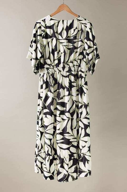 EVANS Plus Size Black Leaf Print Dipped Hem Midi Dress | Evans 6