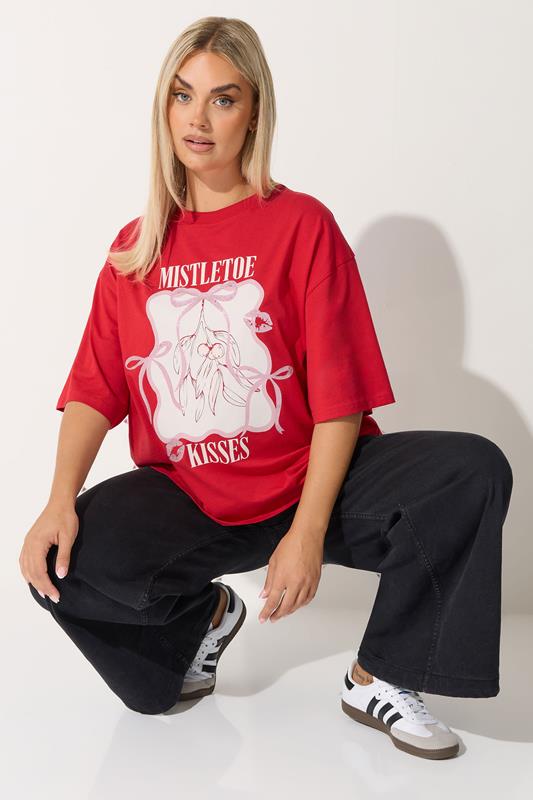 Plus Size  LIMITED COLLECTION Curve Red 'Mistletoe Kisses' Glitter Christmas T-Shirt