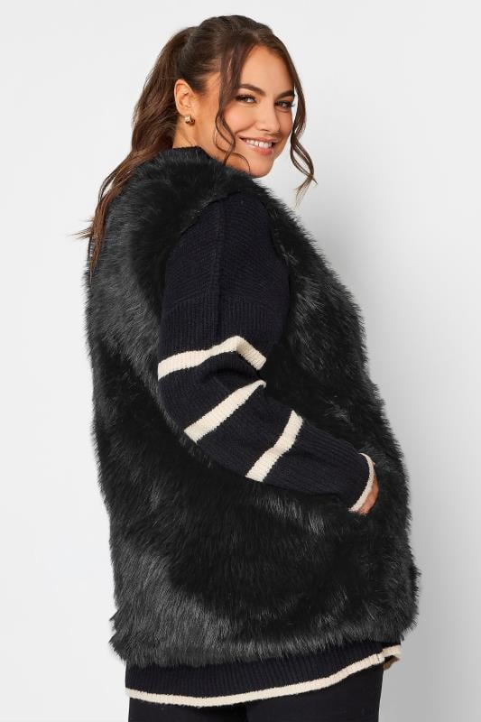 YOURS Plus Size Black Faux Fur Gilet | Yours Clothing 3