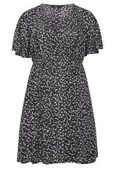 YOURS Plus Size Black Daisy Floral Smock Mini Dress | Yours Clothing 5