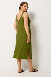 YOURS Plus Size Green Throw On Midi Dress | Yours Clothing 4