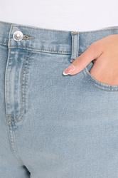 YOURS Plus Size Blue Boyfriend Jeans | Yours Clothing 4