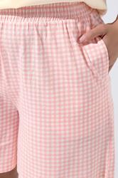 LIMITED COLLECTION Plus Size Pink Gingham Jersey Shorts | Yours Clothing 4