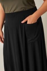 EVANS Plus Size Black Pocket Maxi Skirt | Evans 3