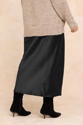 EVANS Plus Size Black Satin Slip-On Midi Skirt | Evans 2