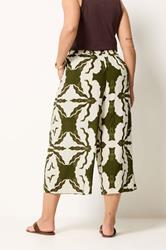 YOURS Plus Size White & Green Tile Print Wide Leg Culottes | Yours Clothing 4