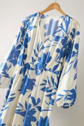 EVANS Plus Size Blue & White Floral Print Mini Dress | Evans 7