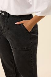 YOURS Plus Size Washed Black Slim Barrel Jeans | Yours Clothing 4
