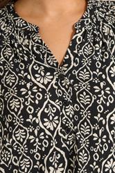 EVANS Plus Size Black Ikat Print Sleeveless Stretch Top | Evans 4