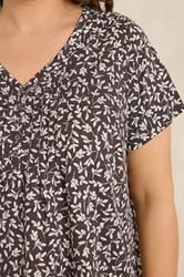 EVANS Plus Size Chocolate Brown Print Cotton Henley Top | Evans 4
