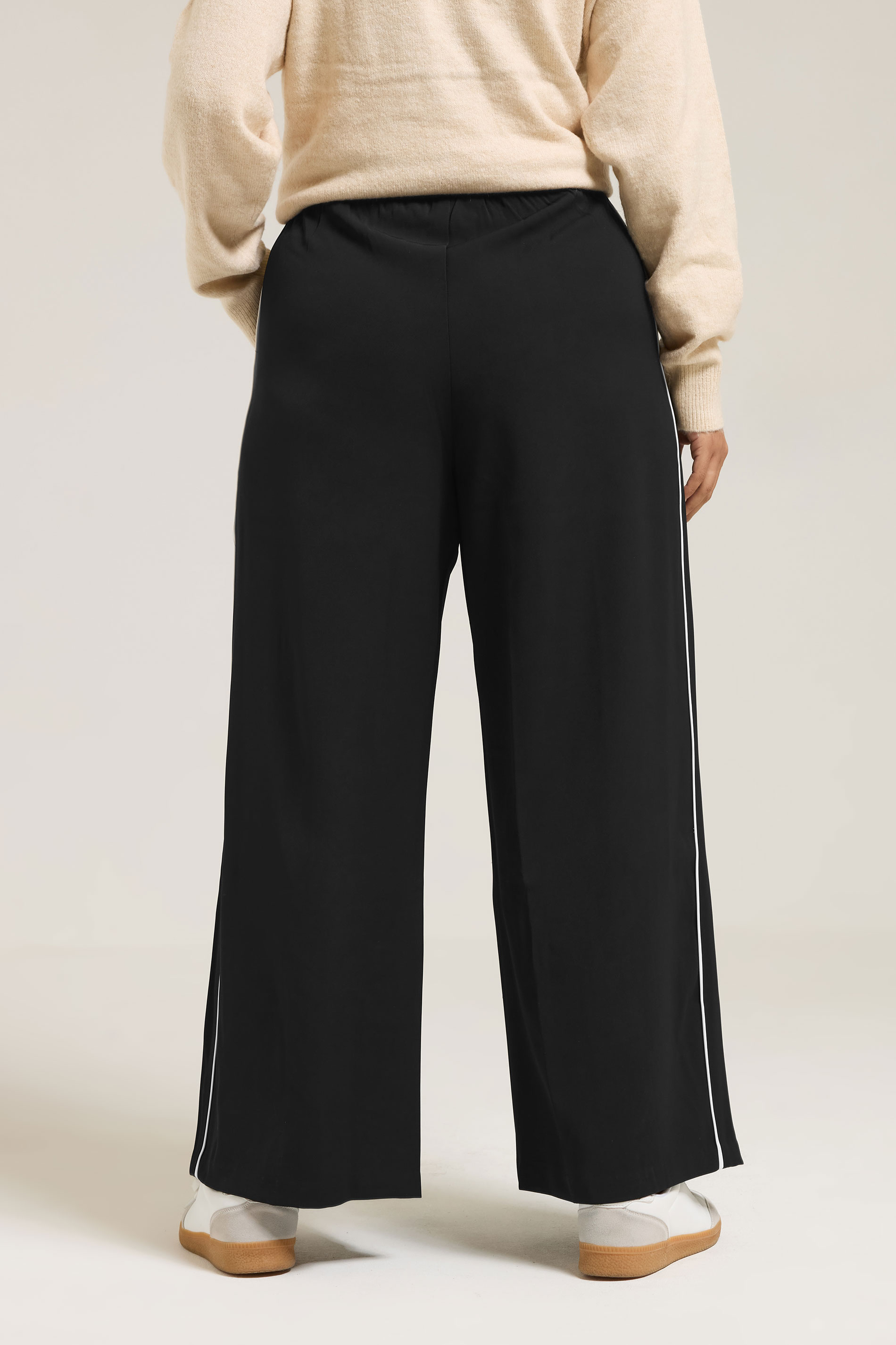 YOURS Plus Size Black Side Stripe Wide Leg Trousers | Yours Clothing 2