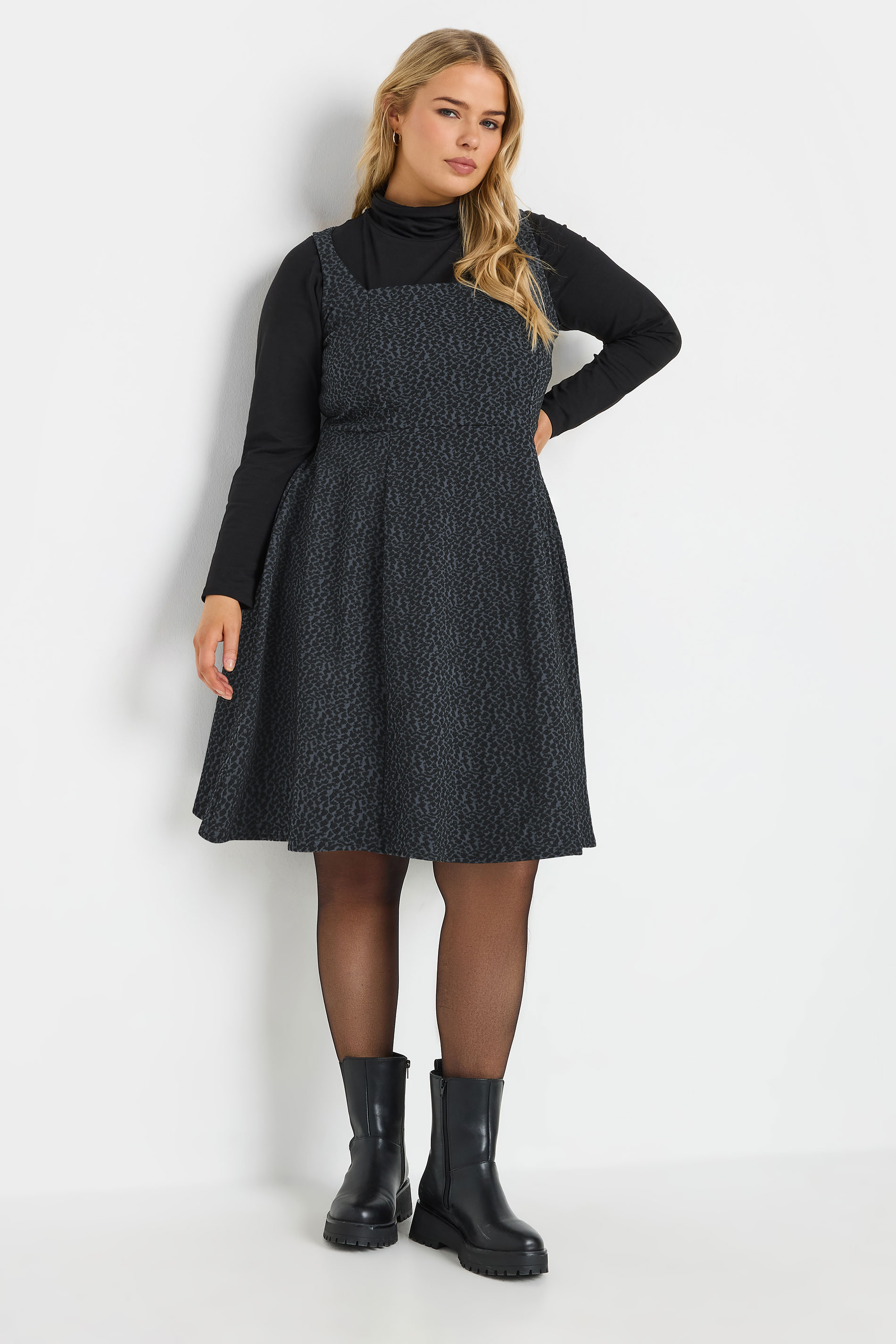 YOURS Plus Size Charcoal Grey Animal Print Pinafore Dress | Yours Clothing  2