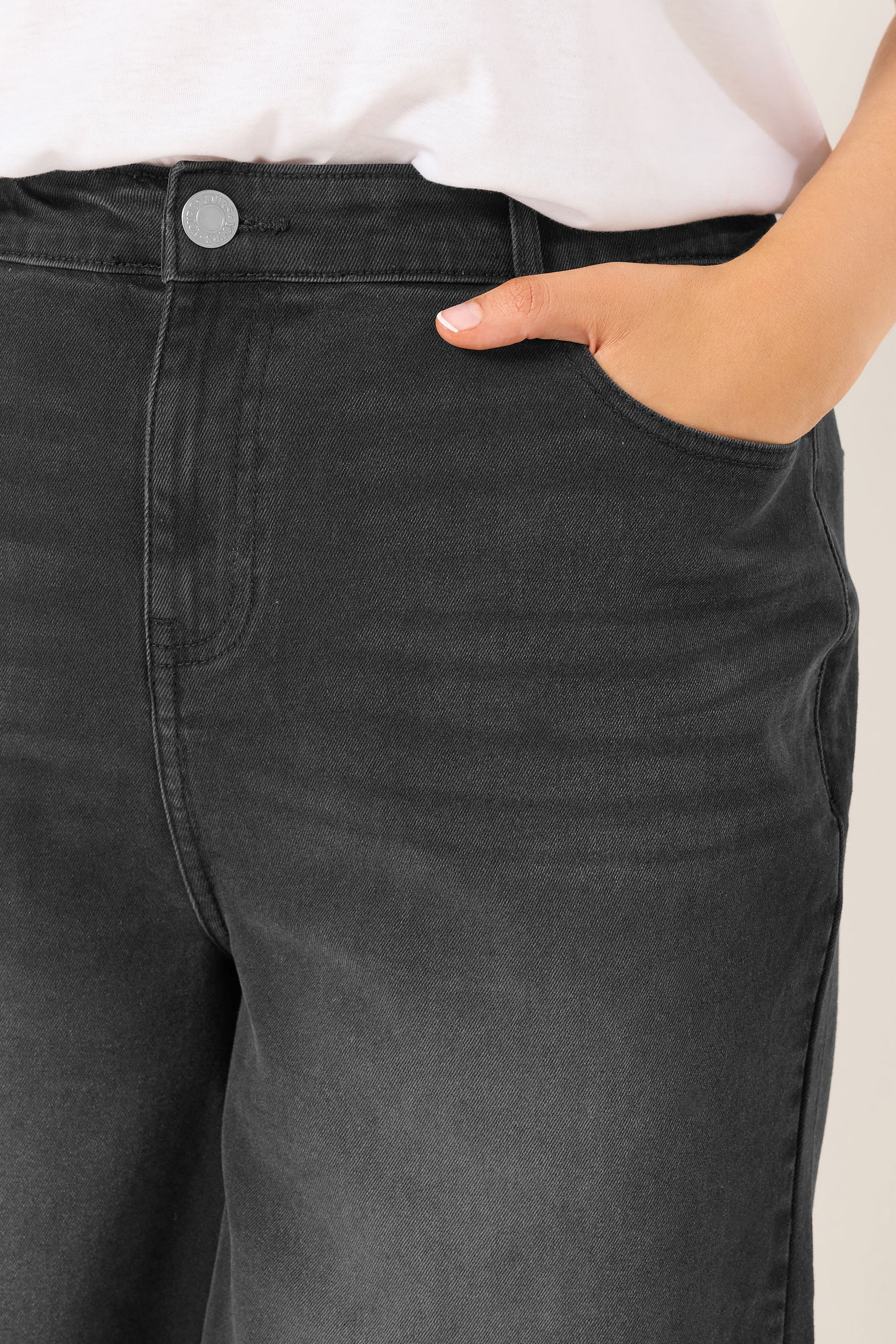 YOURS Plus Size Black Washed Denim Shorts| Yours Clothing 4