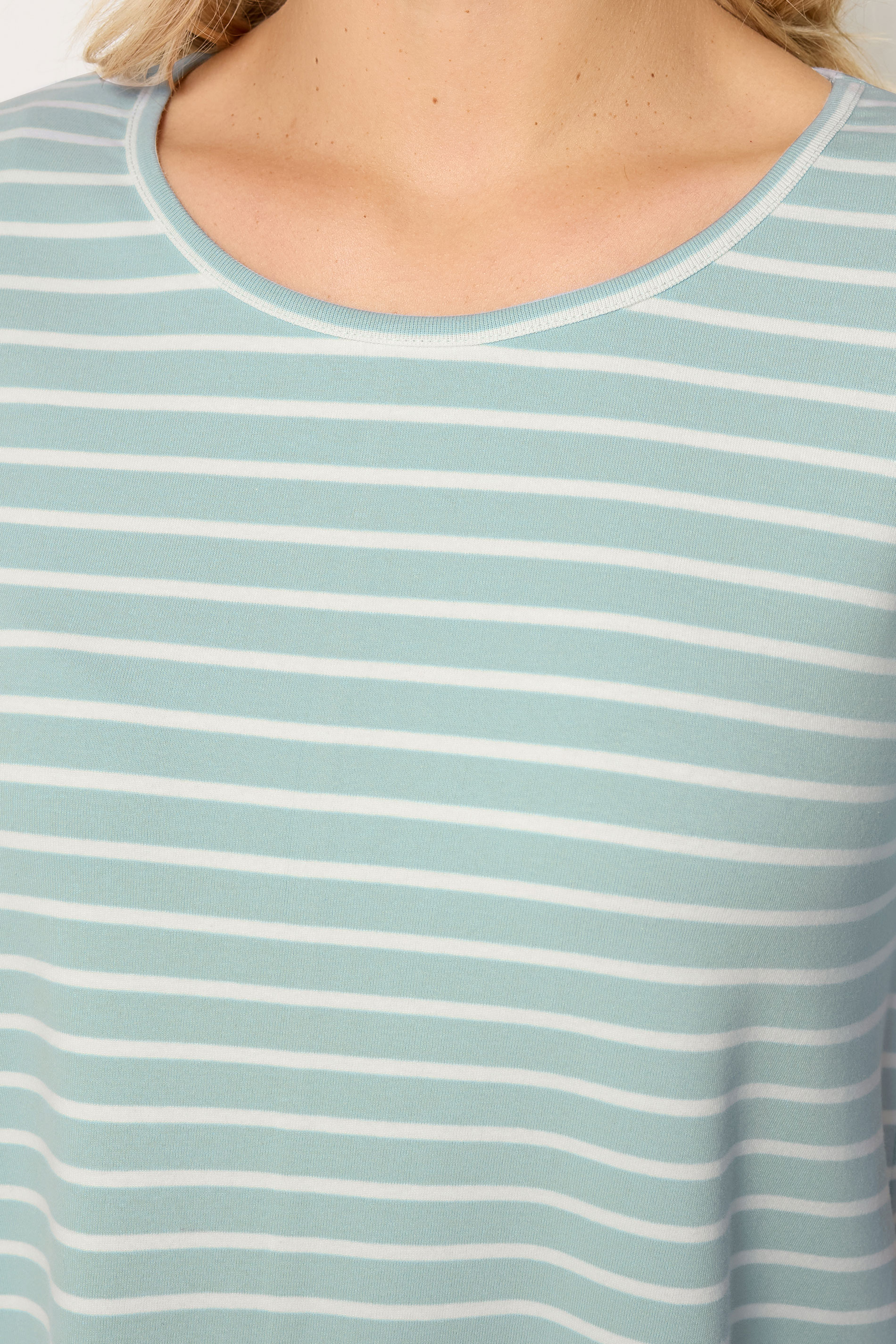 YOURS Plus Size Blue Stripe Swing Top | Yours Clothing 4