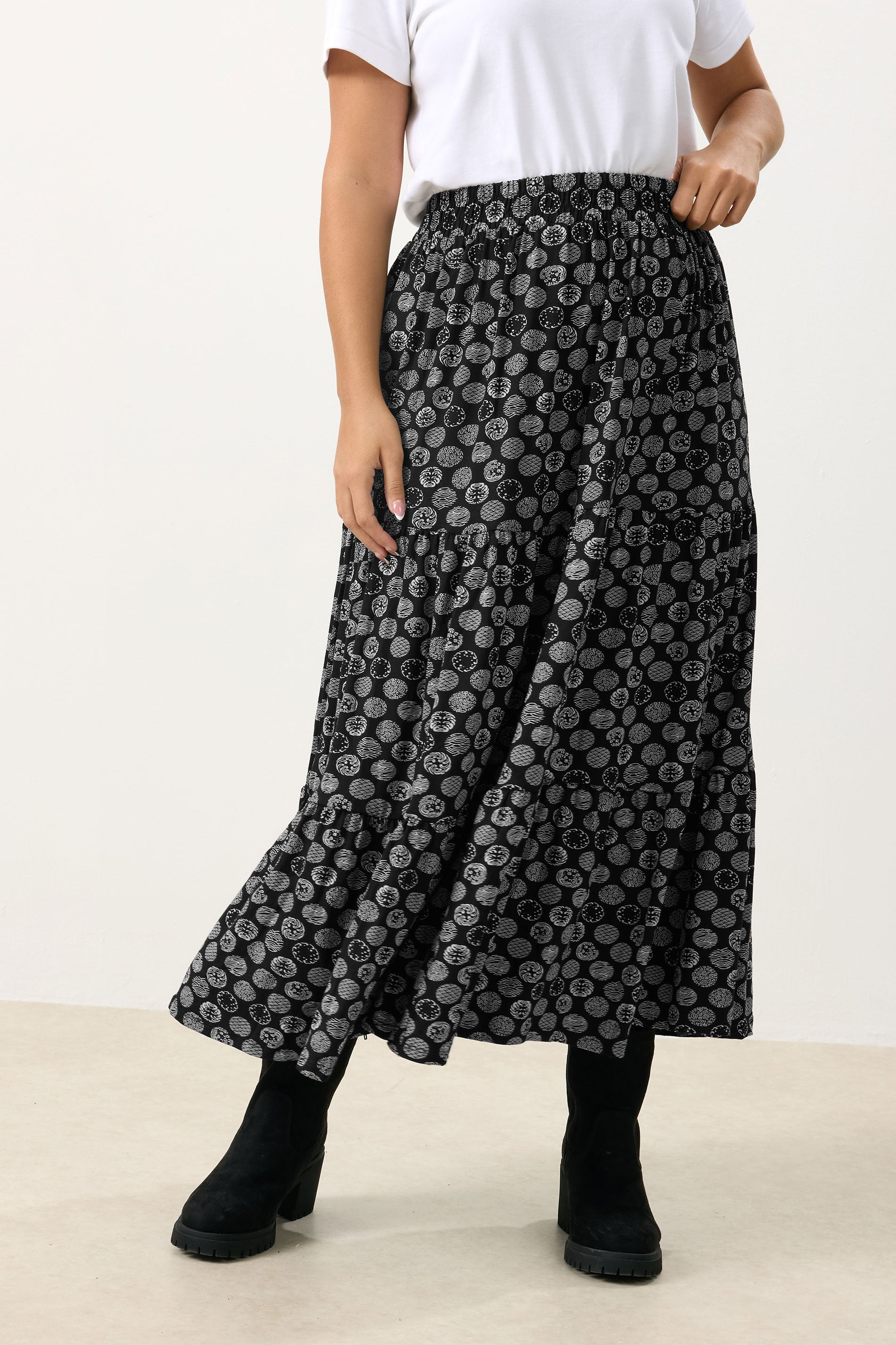 YOURS Plus Size Black Spot Tiered Maxi Skirt | Yours Clothing 3