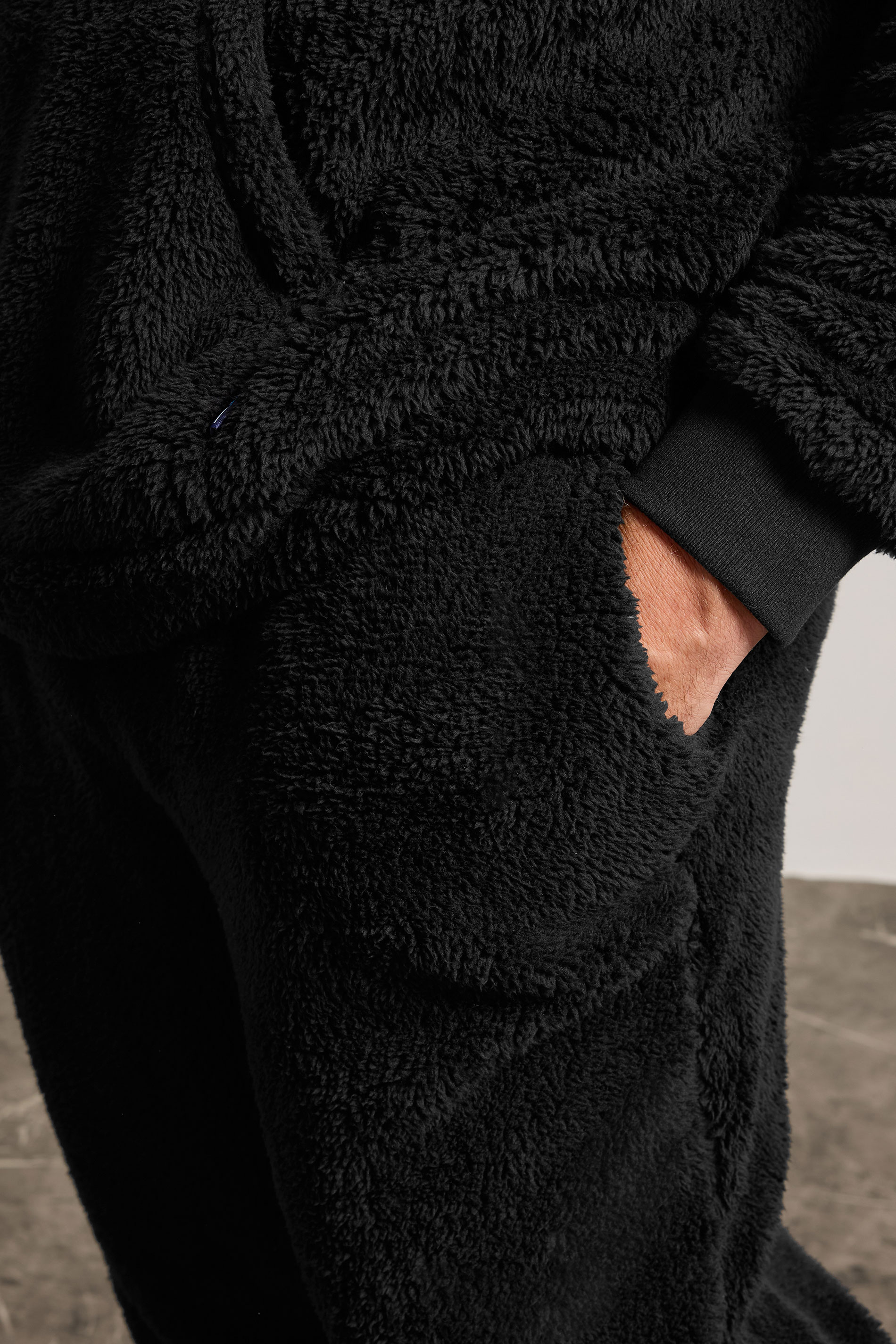 BadRhino Big & Tall Black Fleece Lounge Set | BadRhino 5