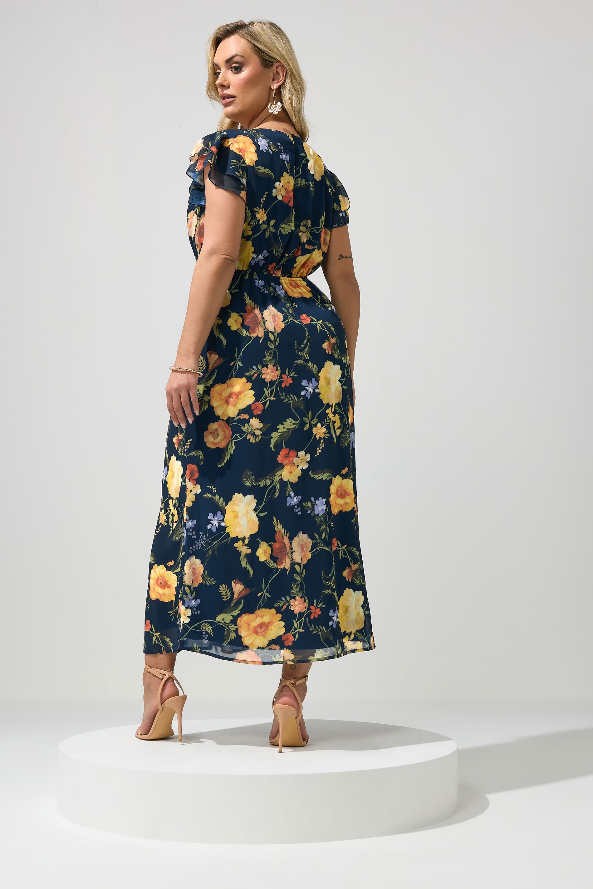 YOURS LONDON Plus Size Navy Blue Floral Maxi Dress | Yours Clothing 2